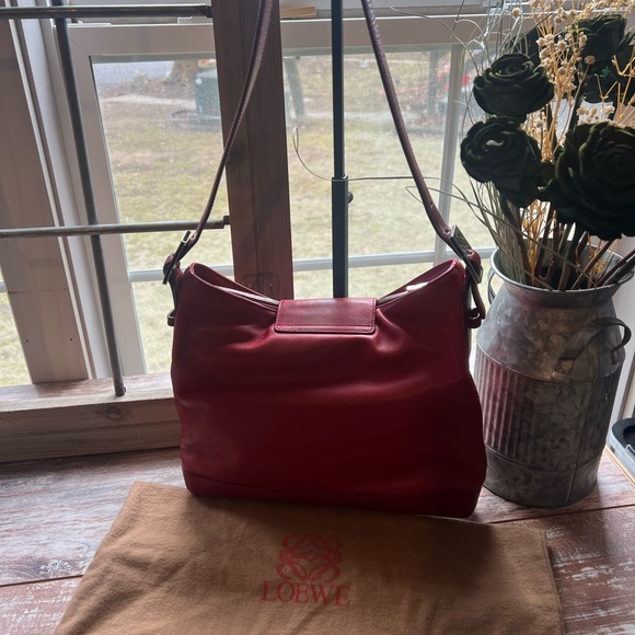 Loewe Vintage Nappa Lambskin Baquette Shoulder Bag - Picture 2 of 12